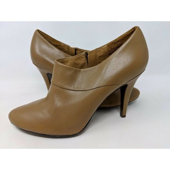AERIN PEMBROKE TAN OCHRE LEATHER HEEL BOOTIES 9 M - Picture 1 of 8